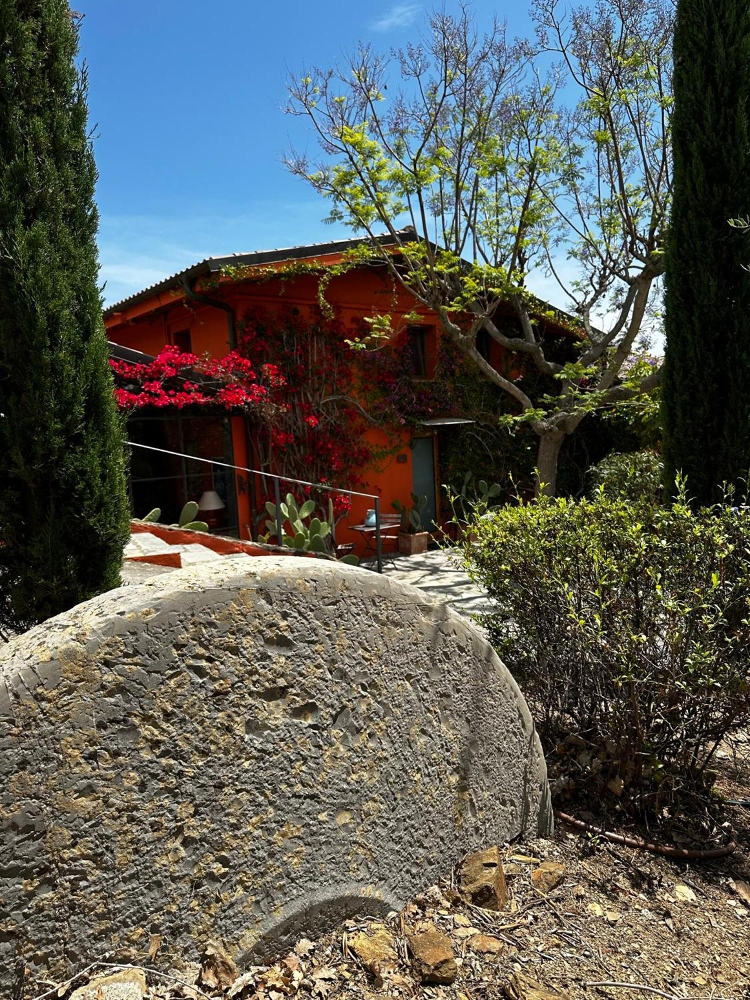 Aparthotel Relais San Damian Imperia Exterior foto
